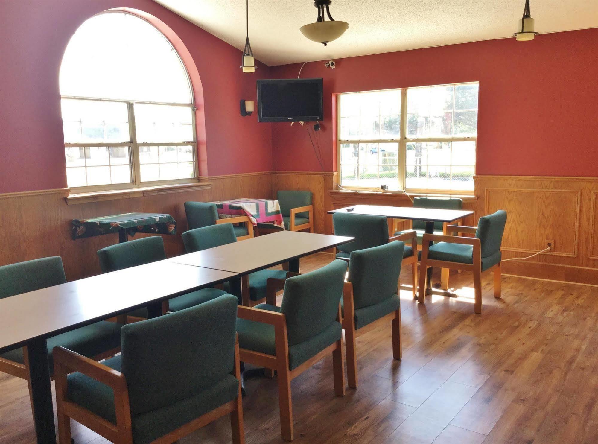 Americas Best Value Inn Belvidere - Rockford Extérieur photo